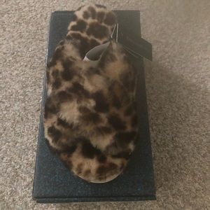 BNWB emu Mayberry animal chestnut 9